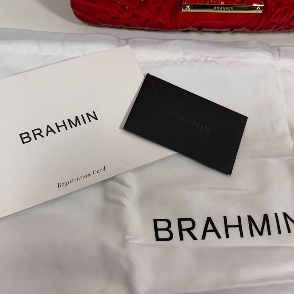 Brahmin Macy's Exclusive Perri Croc Embossed Red Leather Crossbody Bag / New - Picture 8 of 9